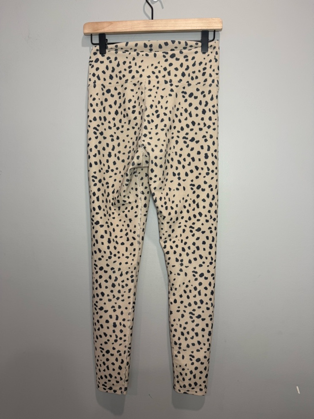 Beach Riot Sport Cheetah Print set size medium - Picture 10 of 12